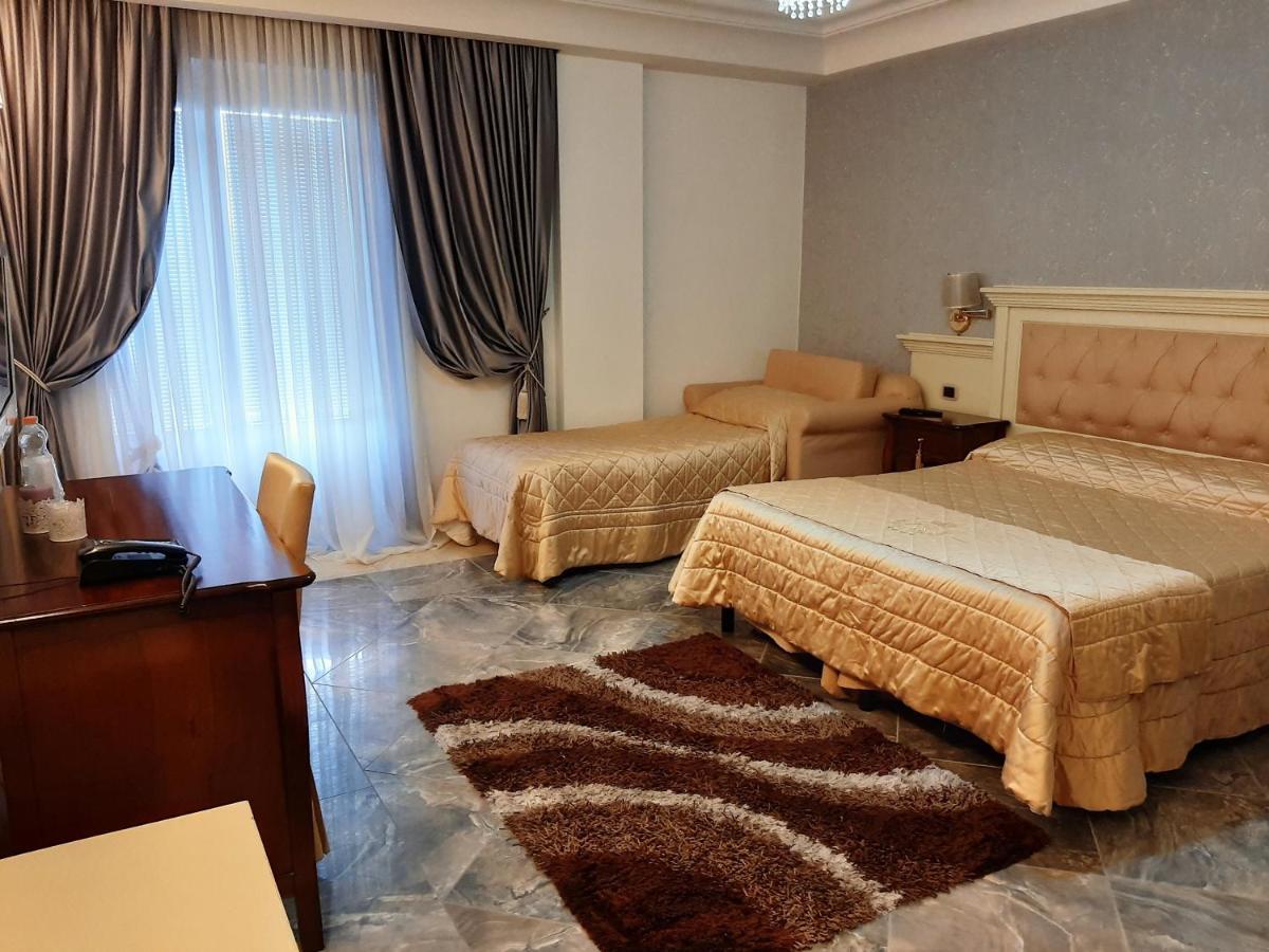 Regina Di Saba - Hotel Villa Per Ricevimenti Grottaminarda Zewnętrze zdjęcie
