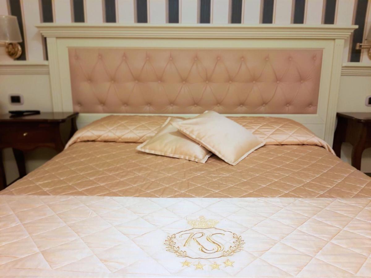 Regina Di Saba - Hotel Villa Per Ricevimenti Grottaminarda Zewnętrze zdjęcie
