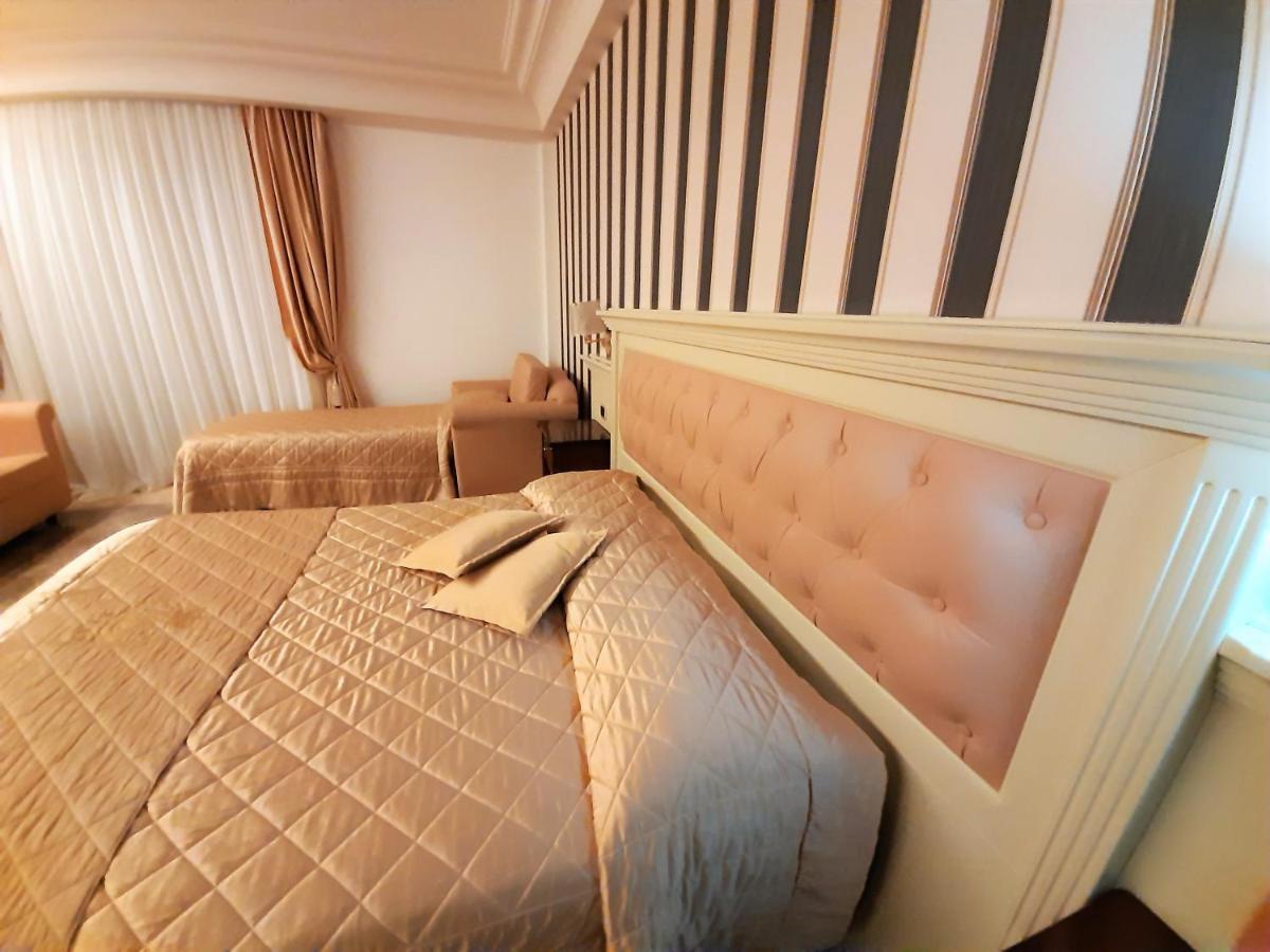 Regina Di Saba - Hotel Villa Per Ricevimenti Grottaminarda Zewnętrze zdjęcie